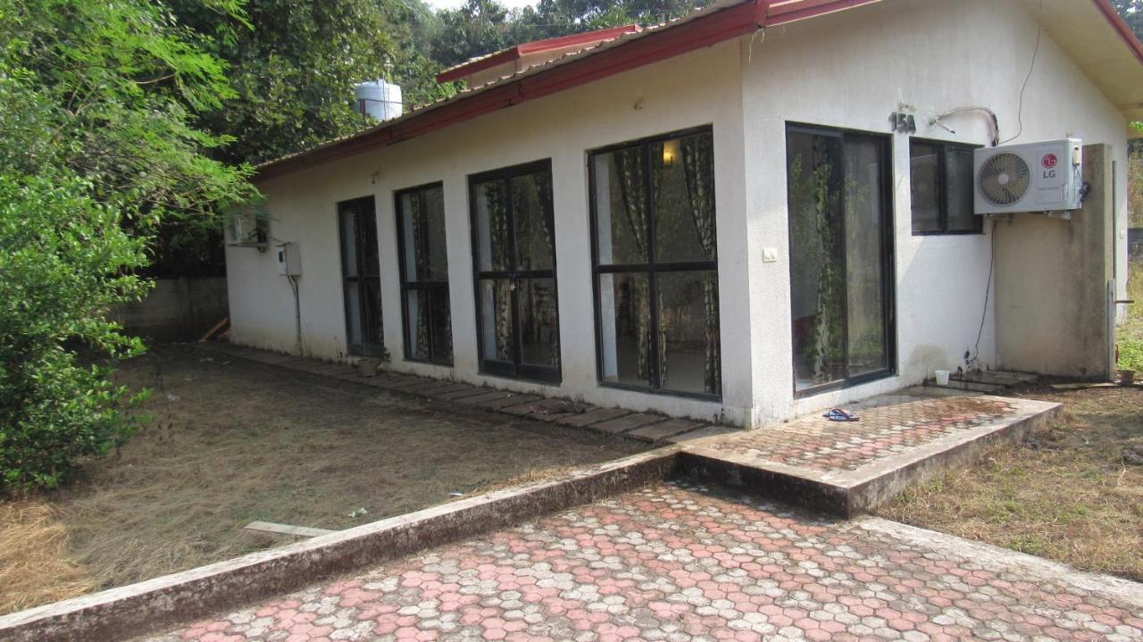 Retreat Chalets, The Nest, At Sparsh Resorts, Karjat Zewnętrze zdjęcie