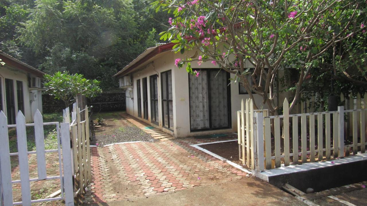 Retreat Chalets, The Nest, At Sparsh Resorts, Karjat Zewnętrze zdjęcie