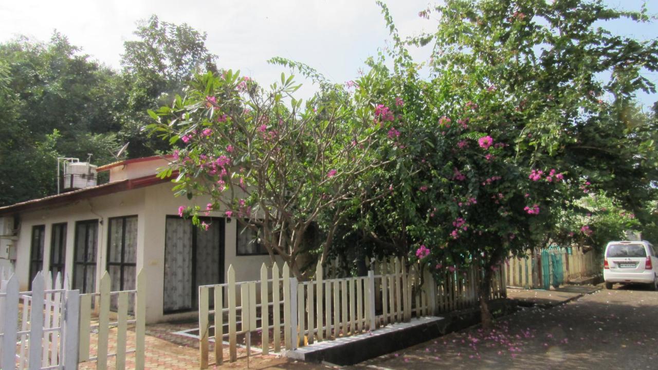 Retreat Chalets, The Nest, At Sparsh Resorts, Karjat Zewnętrze zdjęcie