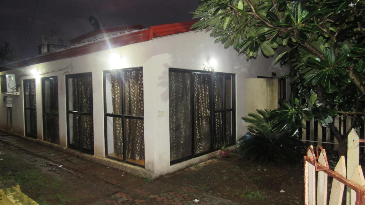 Retreat Chalets, The Nest, At Sparsh Resorts, Karjat Zewnętrze zdjęcie